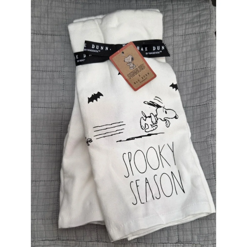 Rae Dunn Peanuts Snoopy Spooky Season Halloween Kitchen Towels 2 Pack White New